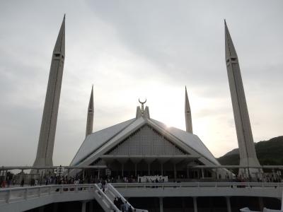 桃源郷、ありました ～2016年花のフンザ旅行記(終・13)～ (8～9日目：ベシャム→イスラマバード→バンコク→成田)