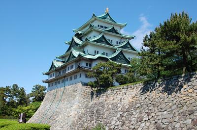 金の鯱名古屋城とイケメンゴリラの東山動物園へ　弾丸近畿旅行1泊2日（1日目）