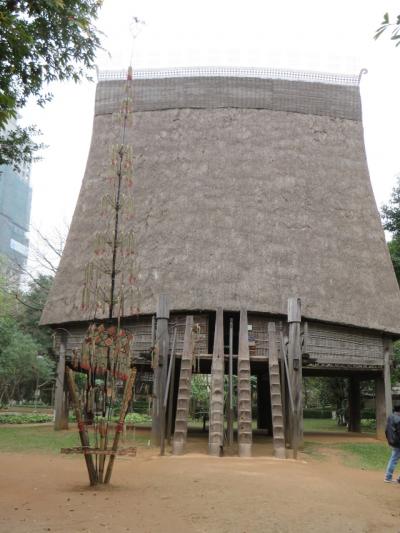 ベトナムの旅５（民俗学博物館　タンロン遺跡）