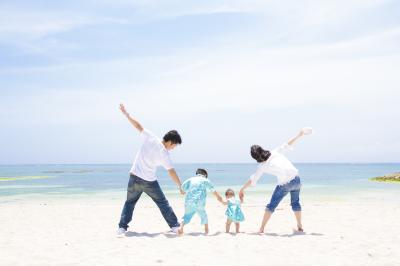 美ら海で家族写真を撮ろう♪5歳＆0歳の子供と行く、ドタバタ3泊4日の沖縄旅行