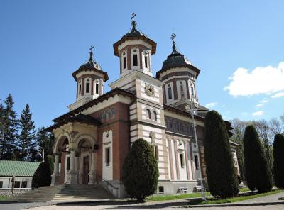 ルーマニア・ブルガリア旅行記５　ブラショフからシナイア僧院へ