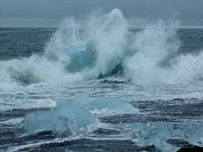 ★夏のアイスランド一周車旅（７）ヘプンからヴィークへの途中、ヨークルスアゥルロゥン氷河湖再訪
