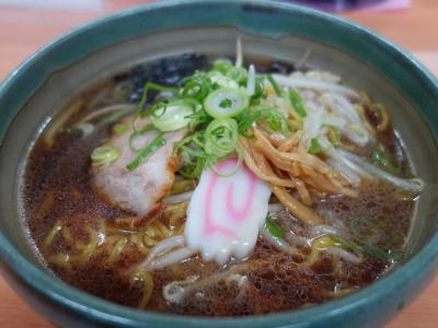 伝説のラーメンを食す。ちじれ麺。醤油は辛め。すっきりとした味。大人のラーメンでした。