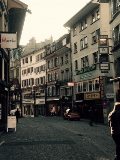 最高のお天気に恵まれた、母娘のスイス旅行 Vol.4-ローザンヌの趣ある街並み