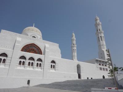 マスカットのモスク訪問　白亜モスクとグリーンモスク