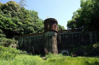 態々遠回りして迷いながら辿り着いた文化遺産は風に吹かれていました