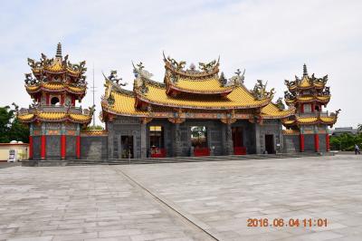 2016 のどかな田園地帯に国内最大の五千頭の龍が昇る台湾道教のお宮 聖天宮