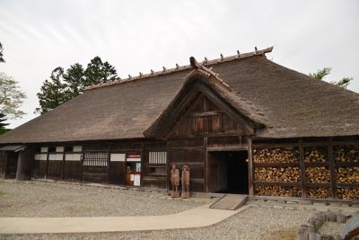 おくのほそ道　第3回　①　尿前の関・封人の家　「封人の家に風切る夏燕｝