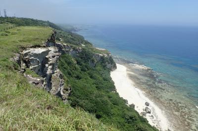 魅惑の島旅　粟国島を自転車で一周の１２０分滞在週末旅行