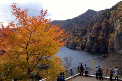 札幌 / 定山渓温泉へ紅葉を見に行く