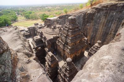 ２０１６ＧＷ ３回目のインドは暑かった（４）灼熱の世界遺産エローラ石窟寺院