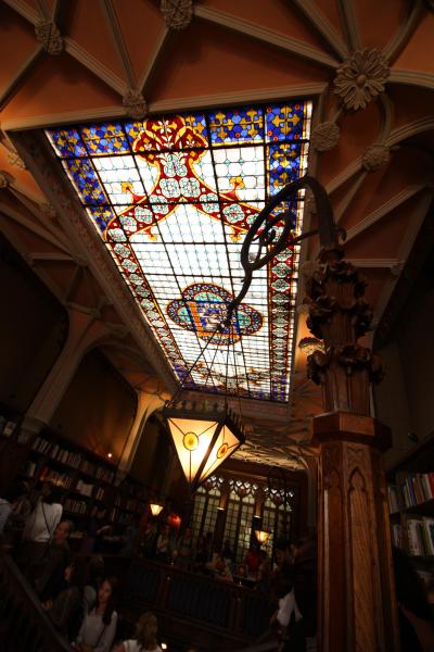 ポルトガル二人旅2015夏⑧～世界一美しい書店とポルトの街並み～