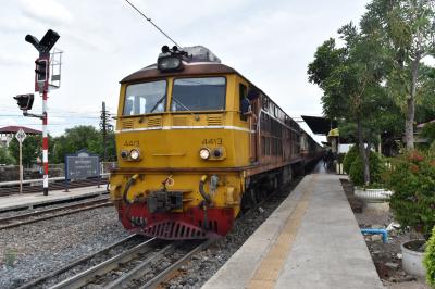 スコータイ、アユタヤ王朝遺跡巡り一人旅～アユタヤ編(タイ国有鉄道にて)～