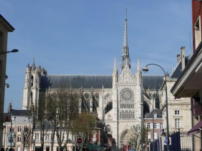 パリ発、日帰りの旅 #1 - 世界遺産、白亜のアミアン大聖堂