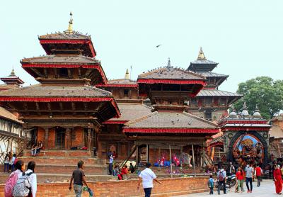 震災１年後のネパール（１）　大地震の傷跡を残す世界遺産の旧市街～カトマンドゥのダルバール広場