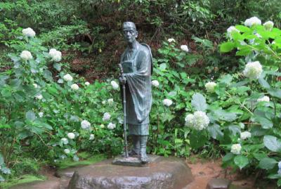 2016梅雨、東北のお寺(5/22)：6月30日(5)：平泉・中尊寺(5)：経蔵、天満宮、芭蕉