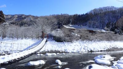 雪深い秘湯の湯、銀婚湯