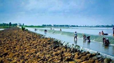 コンポン トムのダム