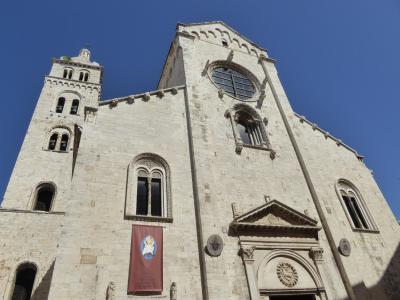 夏の優雅な南イタリア周遊旅行♪　Vol82(第5日)　☆Barletta：美しきバルレッタ大聖堂を眺めて♪