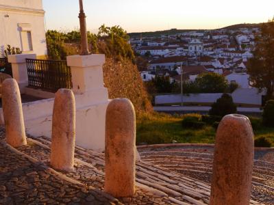 ポルトガル、スペインついでにイスタンブール　25日目　メーデー休暇のエストレモス