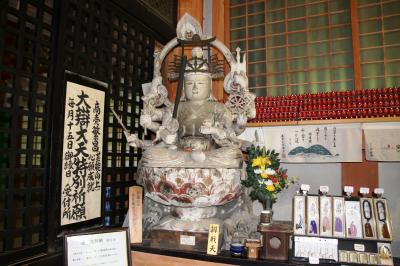 西国三十三カ所観音霊場三十番札所竹生島宝巌寺参拝後和食処つるつるで鰻蒸籠を頂く