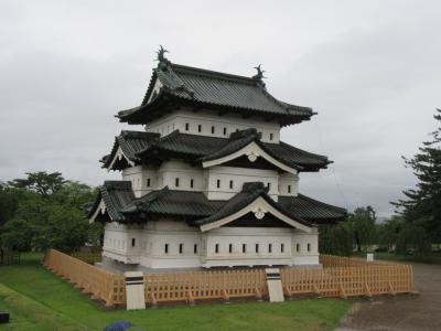 2016年夏旅行①～弘前城、ねぷた村、北海道新幹線