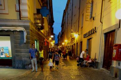 アオスタ　　イタリア北部 湖水地方とドロミテ街道の旅 9/13  