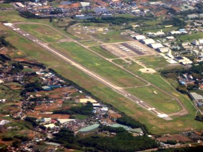 ０４．初夏の北海道４泊　羽田～新千歳 ＪＡＬの翼の空の旅その２　新千歳～札幌 鉄道の旅