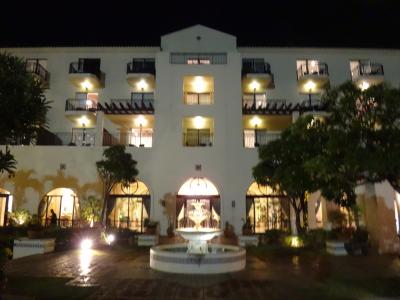 夏に熱い沖縄へ：岩手山から飛び降りる覚悟でホテル日航アリビラへ