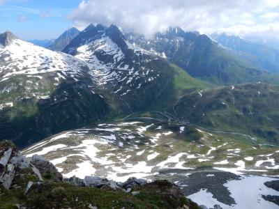 スイス･ハイキングの旅 2016夏(6)（パツォラシュトック～バドゥスヒュッテ）