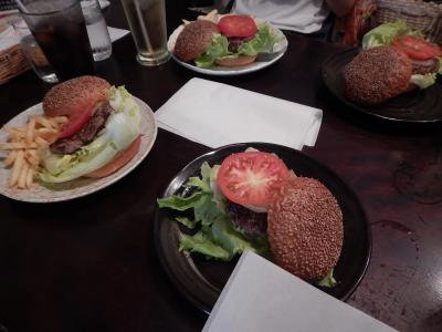 横須賀バーガーと軍艦めぐりと花火！　暑い！楽しい！三浦旅１日目