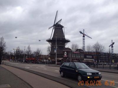 アムステルダム内の風車