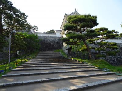 石垣が立派な日本百名城のひとつ二本松城址、岳温泉の強酸性の温泉を楽しむ！/福島・二本松