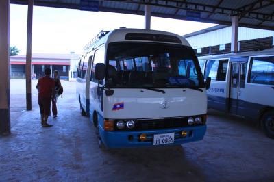 激走1800km！中国・ラオス・タイ深夜バスの旅2016（4）ルアンナムター～ルアンパバーン（夜行バス）