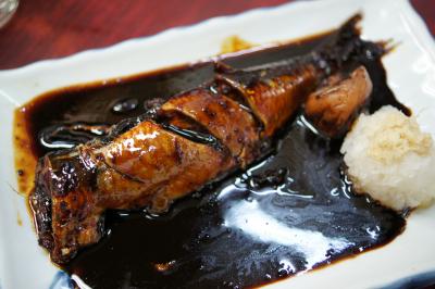 20160818 築地 江戸川さん、ひじき、いわし煮 → 高はしさん、赤めばる煮付け、ボストンまぐろ