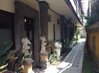 ウブド  カキアンバンガローとグルメ、タマンアユン寺院とジャテルウィ 前編 ～ 2016年夏  vol.2～