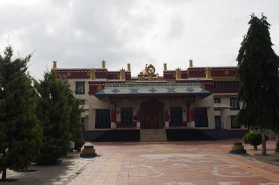 
インド・ギュメ寺訪問、シンガポール寄り道記