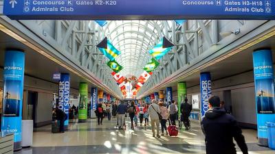 ディスカウントマイル特典航空券♪　有給使って真冬のＣｈｉｃａｇｏへ <番外編>　(シカゴ空港＆My土産）