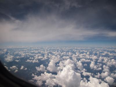 ラオス旅その１　東方航空ビジネスクラスで行く北京→昆明経由→ビエンチャン　