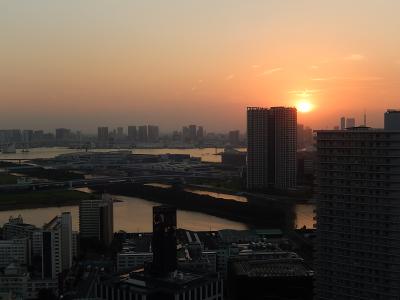 東京・東雲アップルタワーより見られる風景②日没時