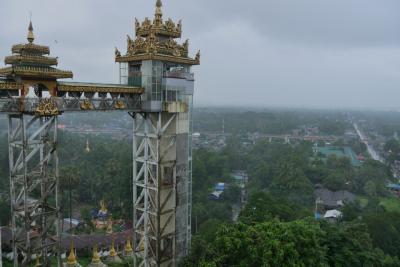 ジョージ・オーウェルのモーラミャイン(ﾓｰﾙﾒﾝ)へ