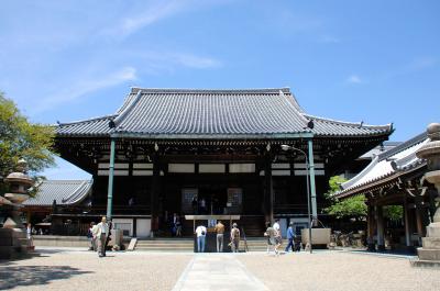 祥月命日で一心寺へ、墓参りで河内長野へ。