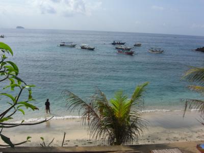 乾季のバリ島１４日間旅行１０、１１日目（７月６、７日）　海のきれいなパダンバイ滞在