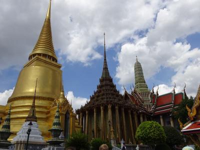 メークロン線路市場・水上マーケット・王宮　etc.