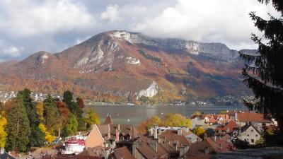 秋色に染まる美しい街・・・・・アヌシーAnnecy　[2]・・・・・深まりゆく秋のフランスを旅して