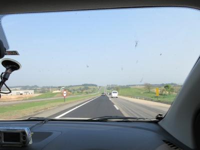 サンパウロ州からパラナ州への約８００ｋｍのドライブ