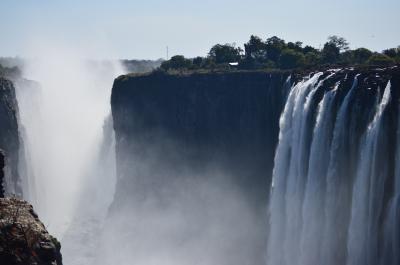 女ひとり旅、タンザニアから南アフリカまでを結んでみた！～ビクトリアの滝（ザンビア側）～