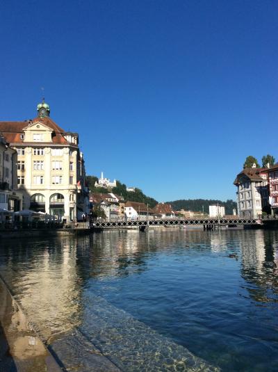 いつかある日ではおそい！スイスへGO！vol.4 光彩の街ルツェルン*:･☆水辺に遊ぶ水鳥と花のカぺル橋にうっとり｡.:*☆