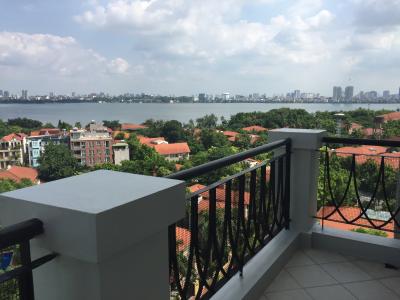 出国したい！！３世代子連れハノイ休日４〜高級サービスアパートメントってどうなの！？旧市街のガヤガヤ具合も好きだけど、ハノイで優雅な休日過ごせるかな〜