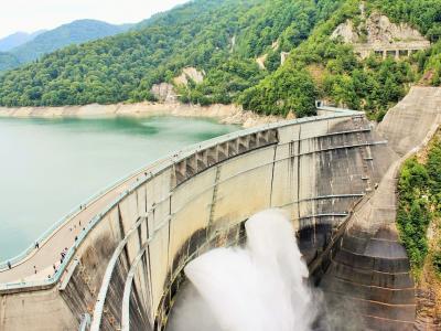 【黒部ダム】世紀の難工事！日本最大級の水力発電ダムを五感で感じる・・・爽やかな秋の長野旅@くろよんロイヤルホテル
